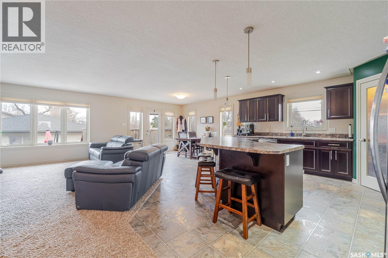 805 4th AVENUE NW - 10
