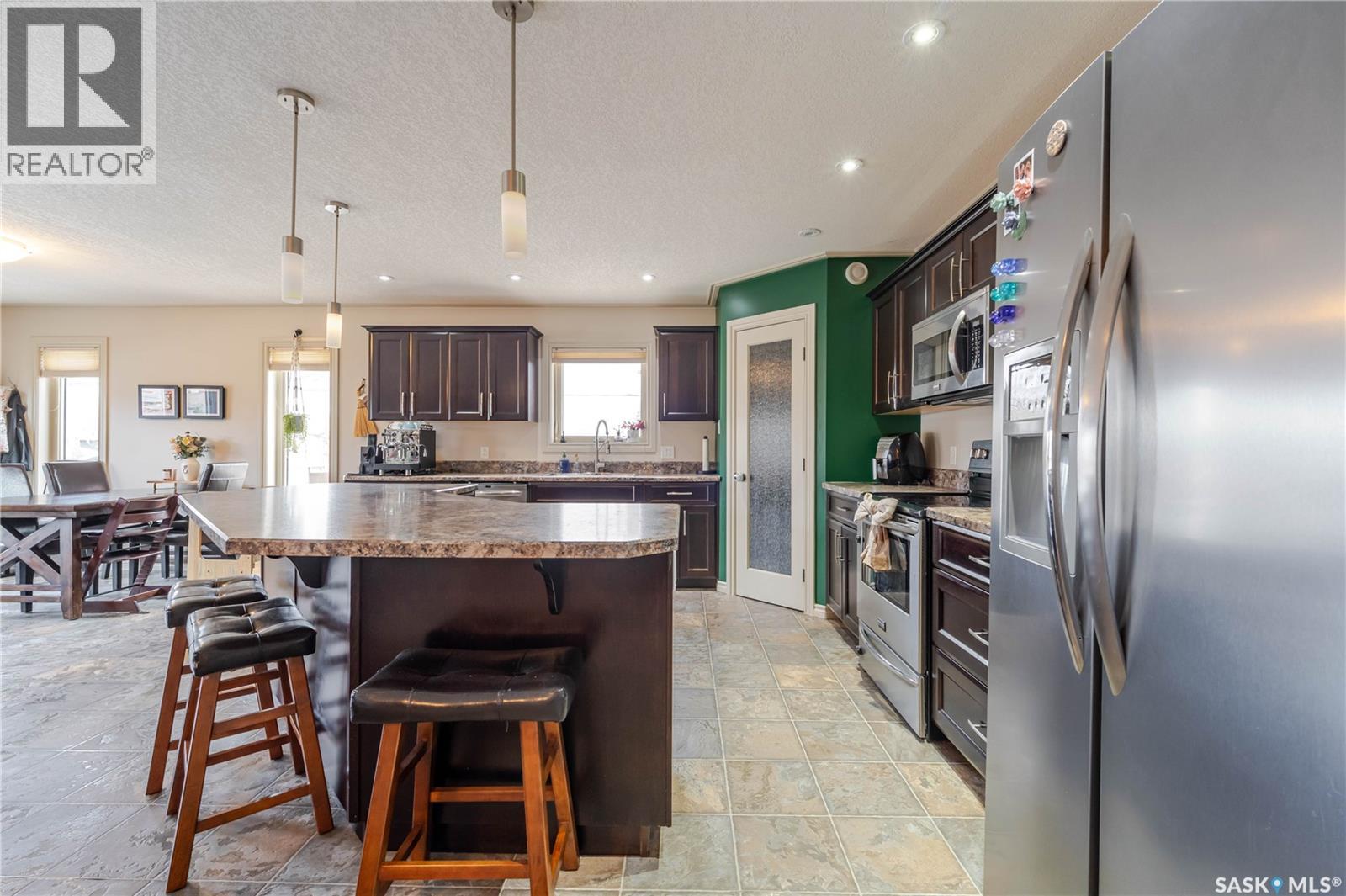 805 4th AVENUE NW - 11