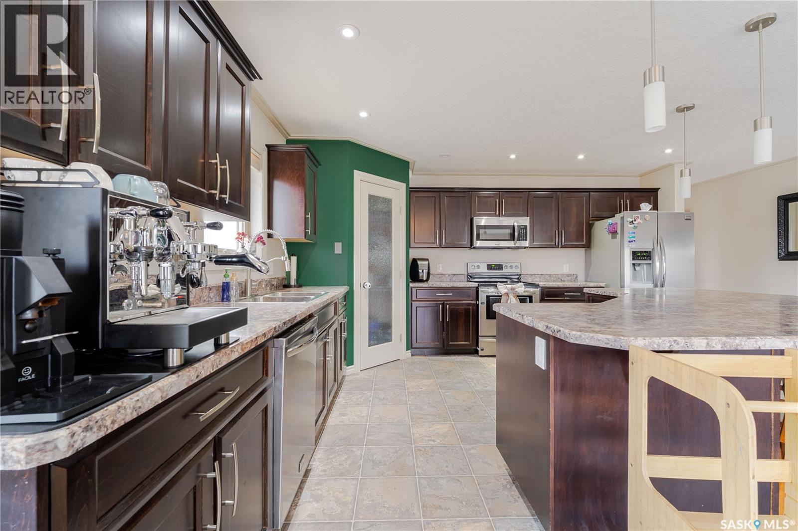 805 4th AVENUE NW - 14