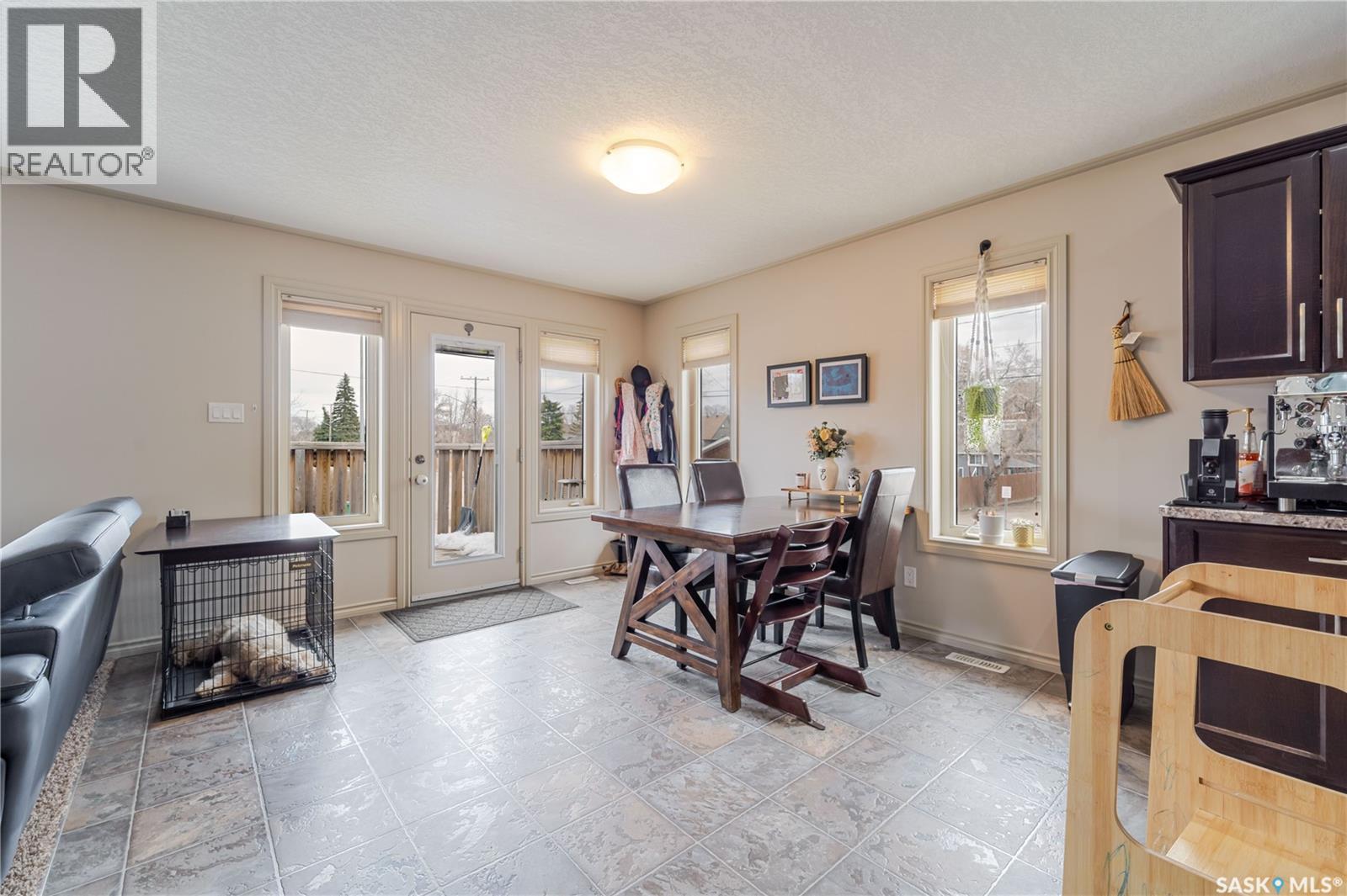 805 4th AVENUE NW - 17
