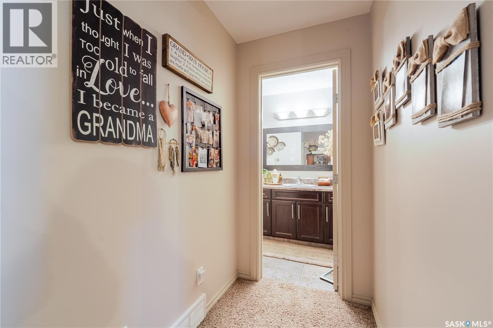 805 4th AVENUE NW - 39