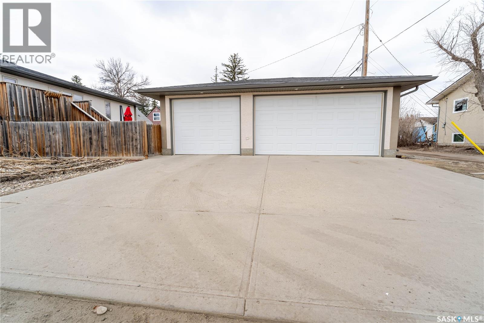 805 4th AVENUE NW - 46