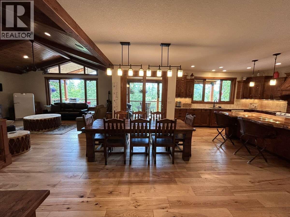 82 Walker Road - 18