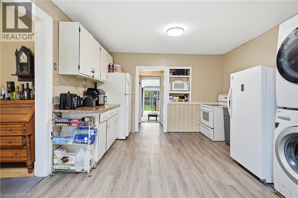 114 GRAND Avenue S - 12