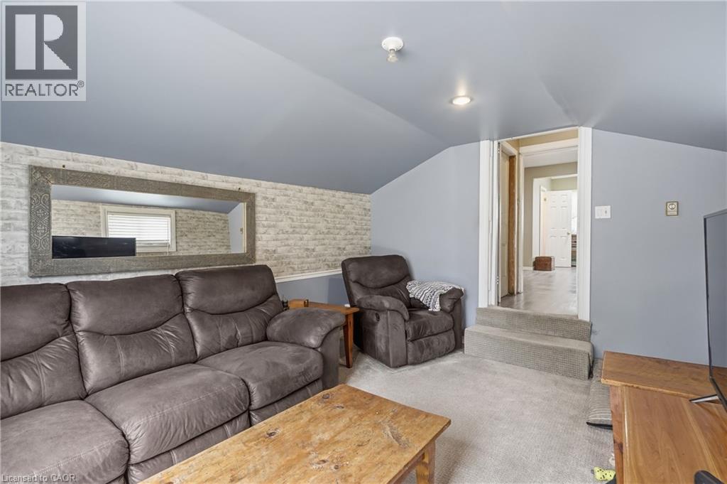 114 GRAND Avenue S - 21