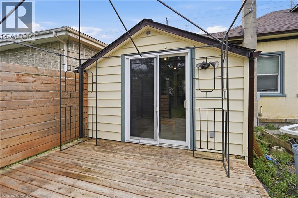 114 GRAND Avenue S - 22
