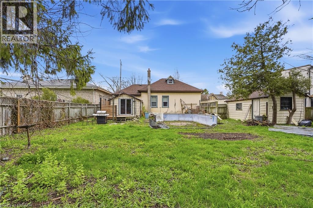 114 GRAND Avenue S - 24