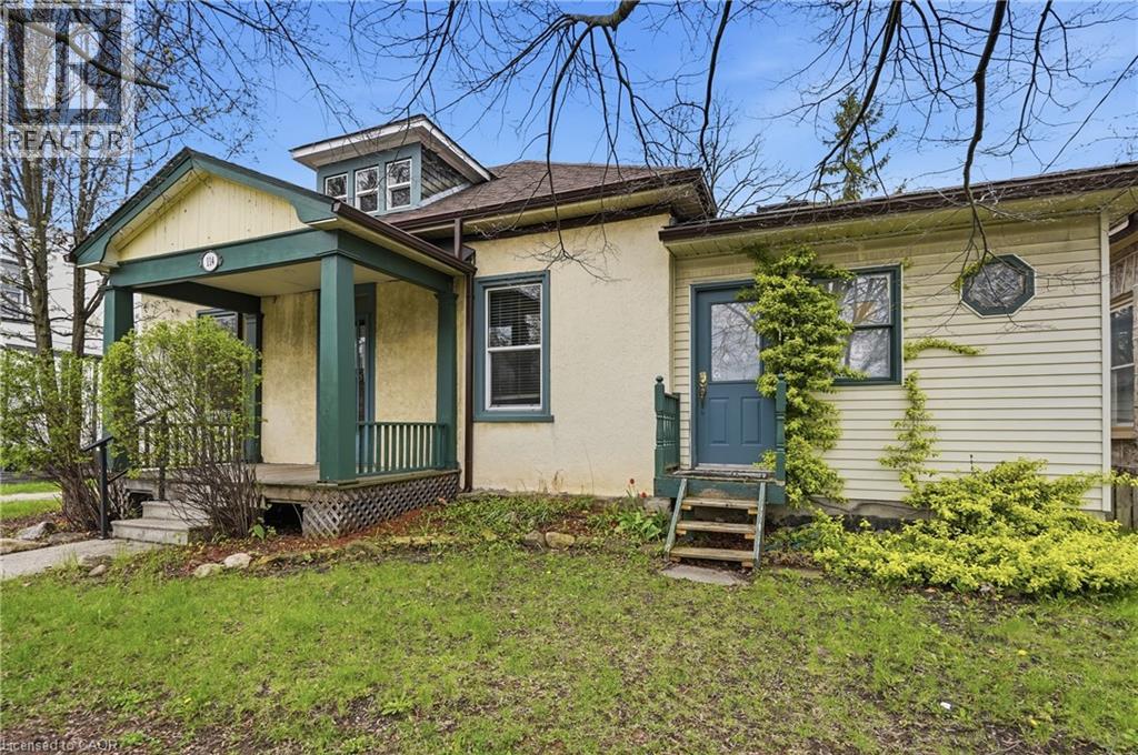 114 GRAND Avenue S - 3