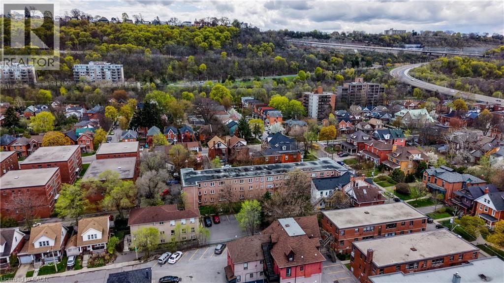 137 EMERALD Street S Unit# 25, Hamilton, Ontario, L8N2V4 — Photo 3