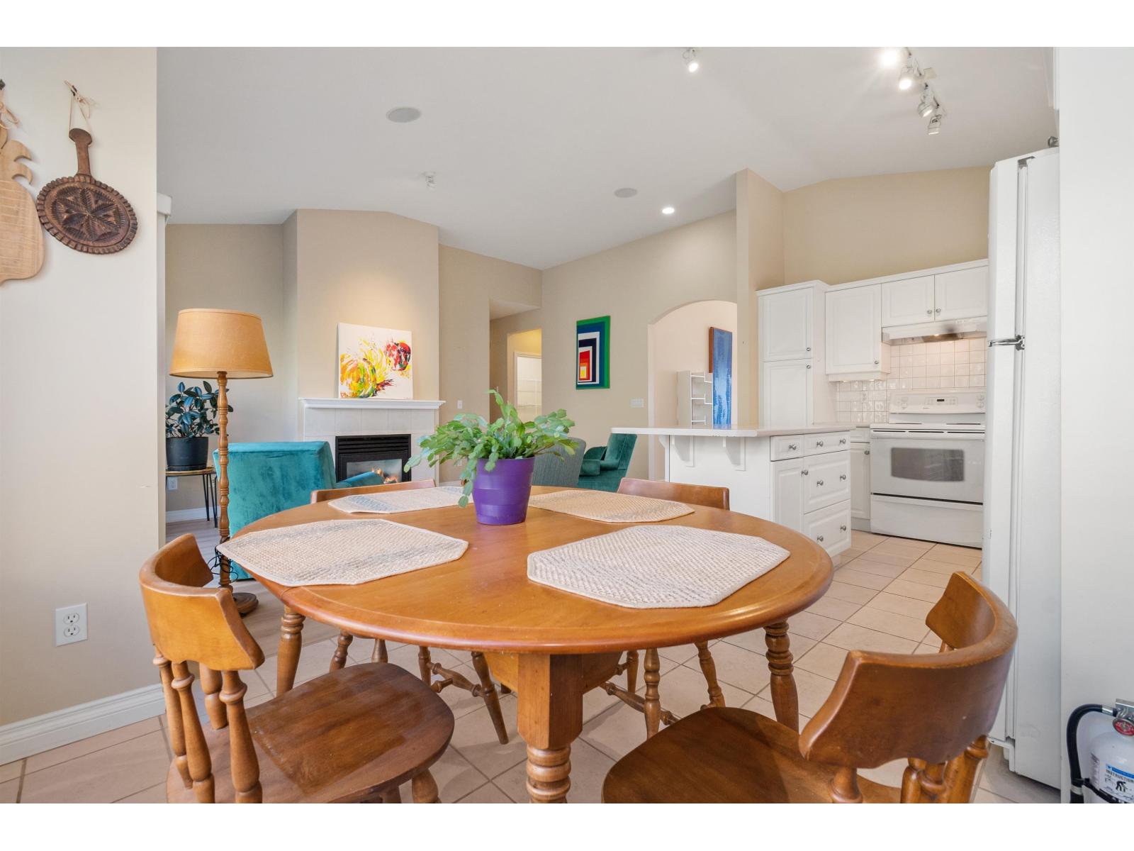 35 5700 JINKERSON ROAD, Promontory, Chilliwack