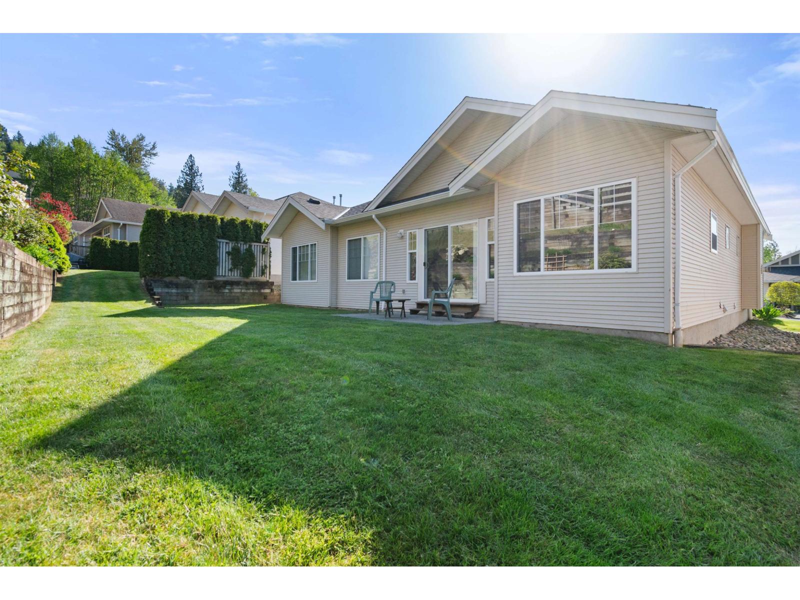 35 5700 JINKERSON ROAD, Promontory, Chilliwack
