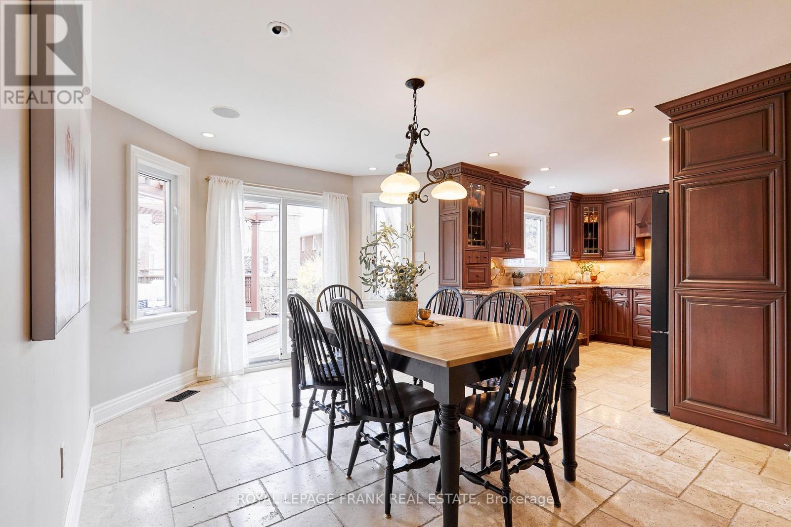 10 DORMAN DRIVE - 18