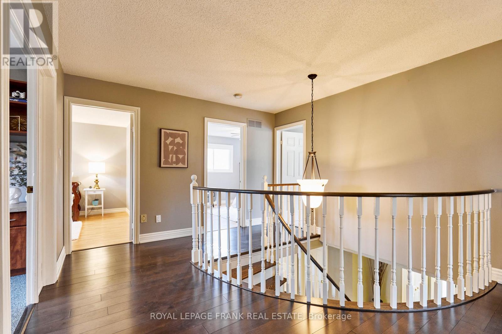 10 DORMAN DRIVE - 27