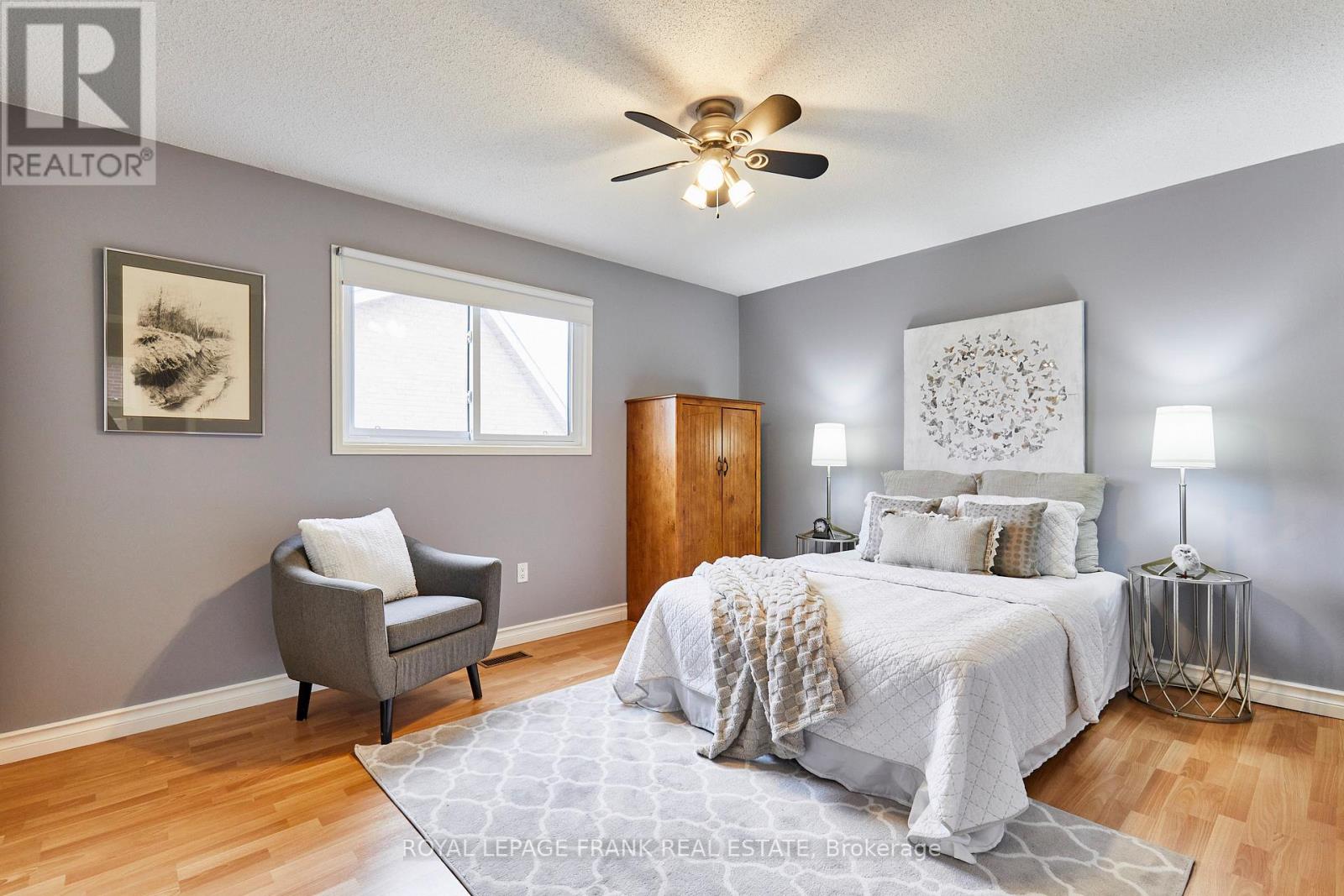 10 DORMAN DRIVE - 33