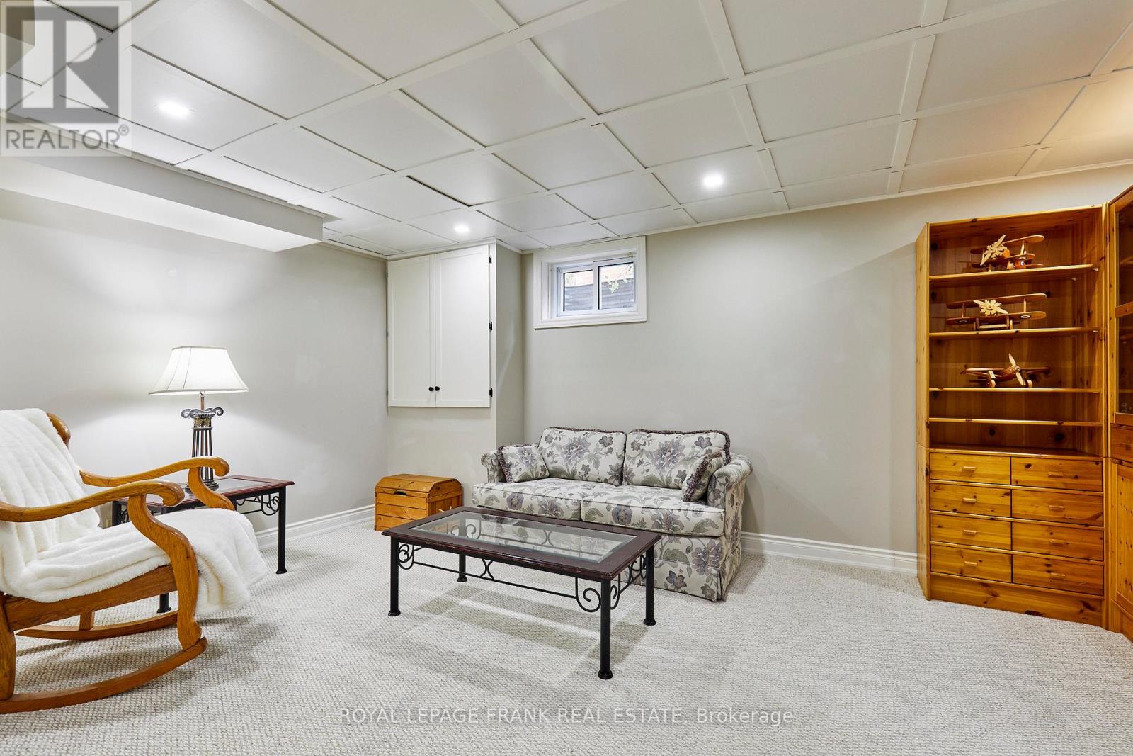 10 DORMAN DRIVE - 40