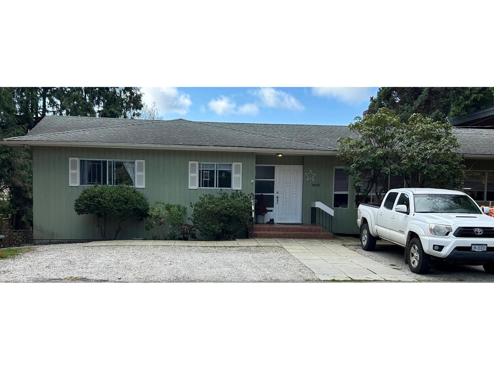14150 BLACKBURN AVENUE, White Rock