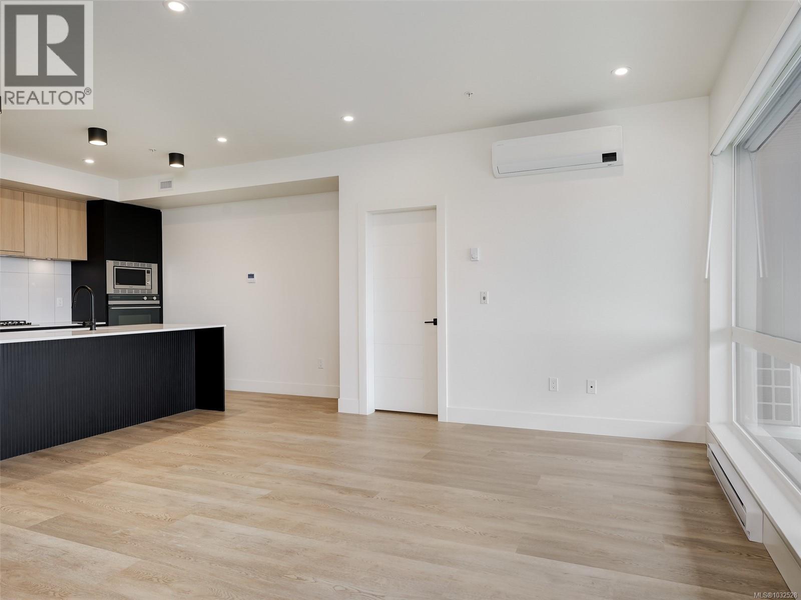 #512 2341 Bear Mountain Pkwy - 5