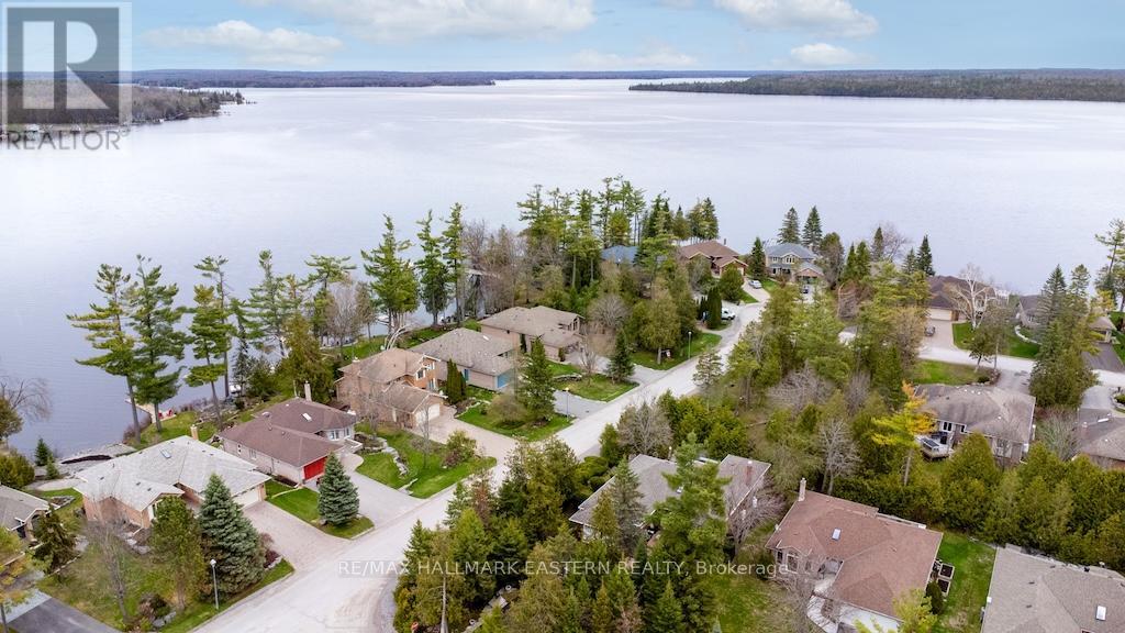 38 PATRICIA PLACE - Image 2