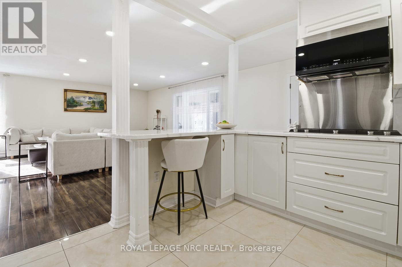 6384 MONTROSE ROAD - 11