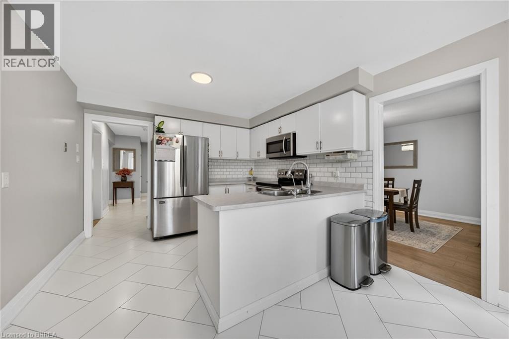 3 BOWES Court, Caledon, Ontario, L7E1A5 — Photo 10