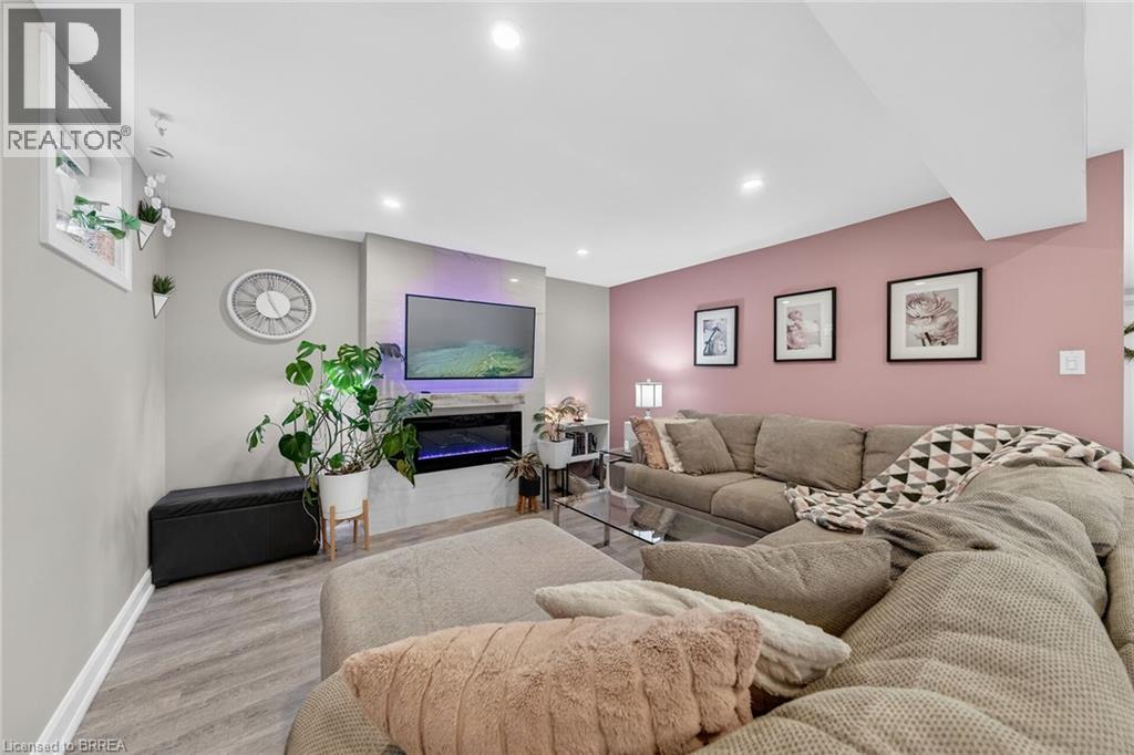 3 BOWES Court, Caledon, Ontario, L7E1A5 — Photo 38