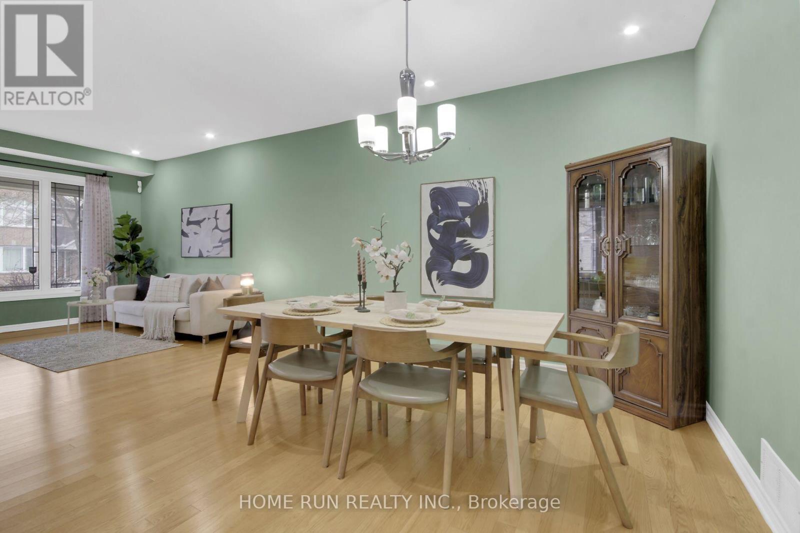 350 HAILEYBURY STREET - 6