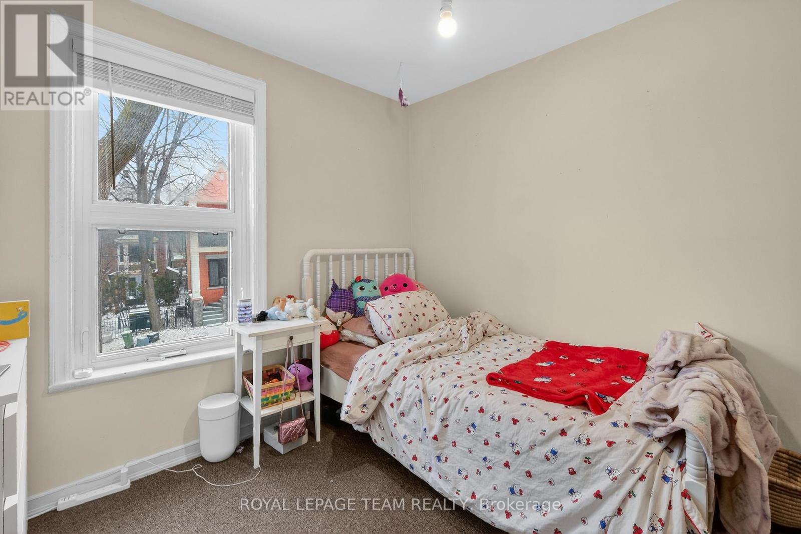 8 LEWIS STREET - 10