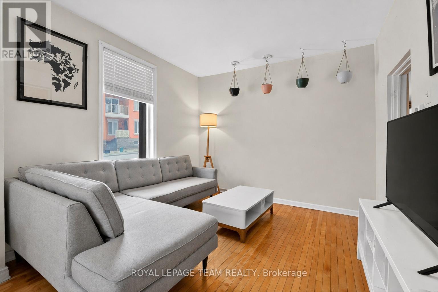 8 LEWIS STREET - 6