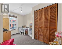8 Lewis Street, Ottawa, ON K2P0S3 Photo 13