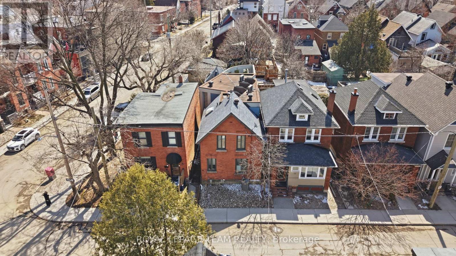 10 LEWIS STREET - 16