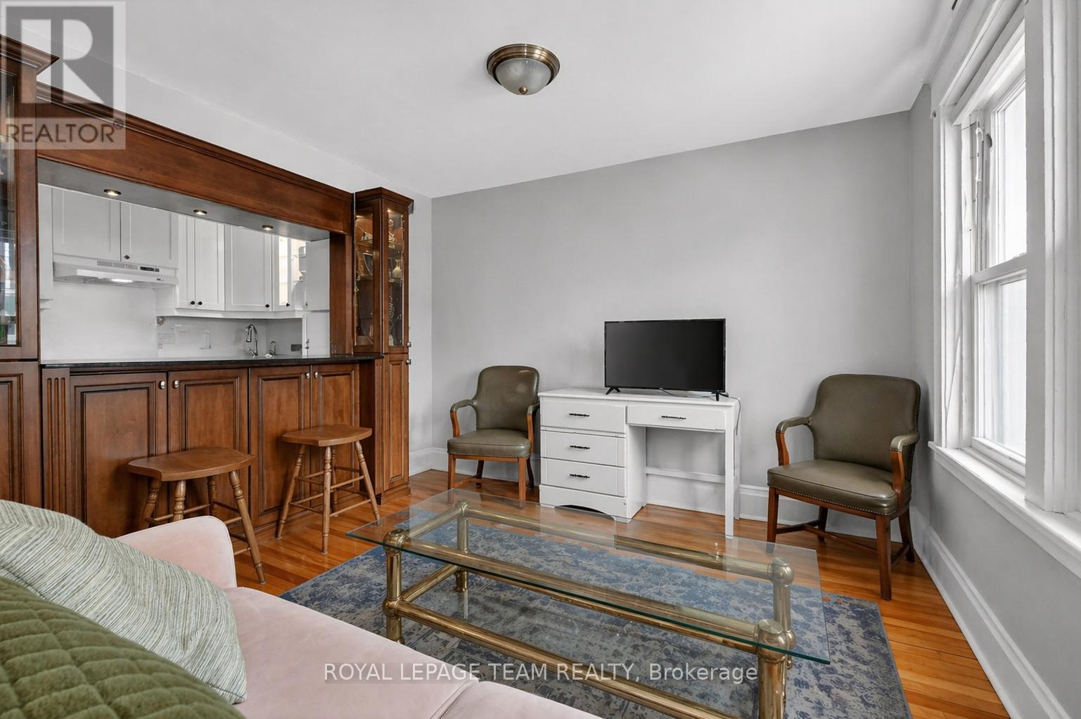 12 LEWIS STREET - 12