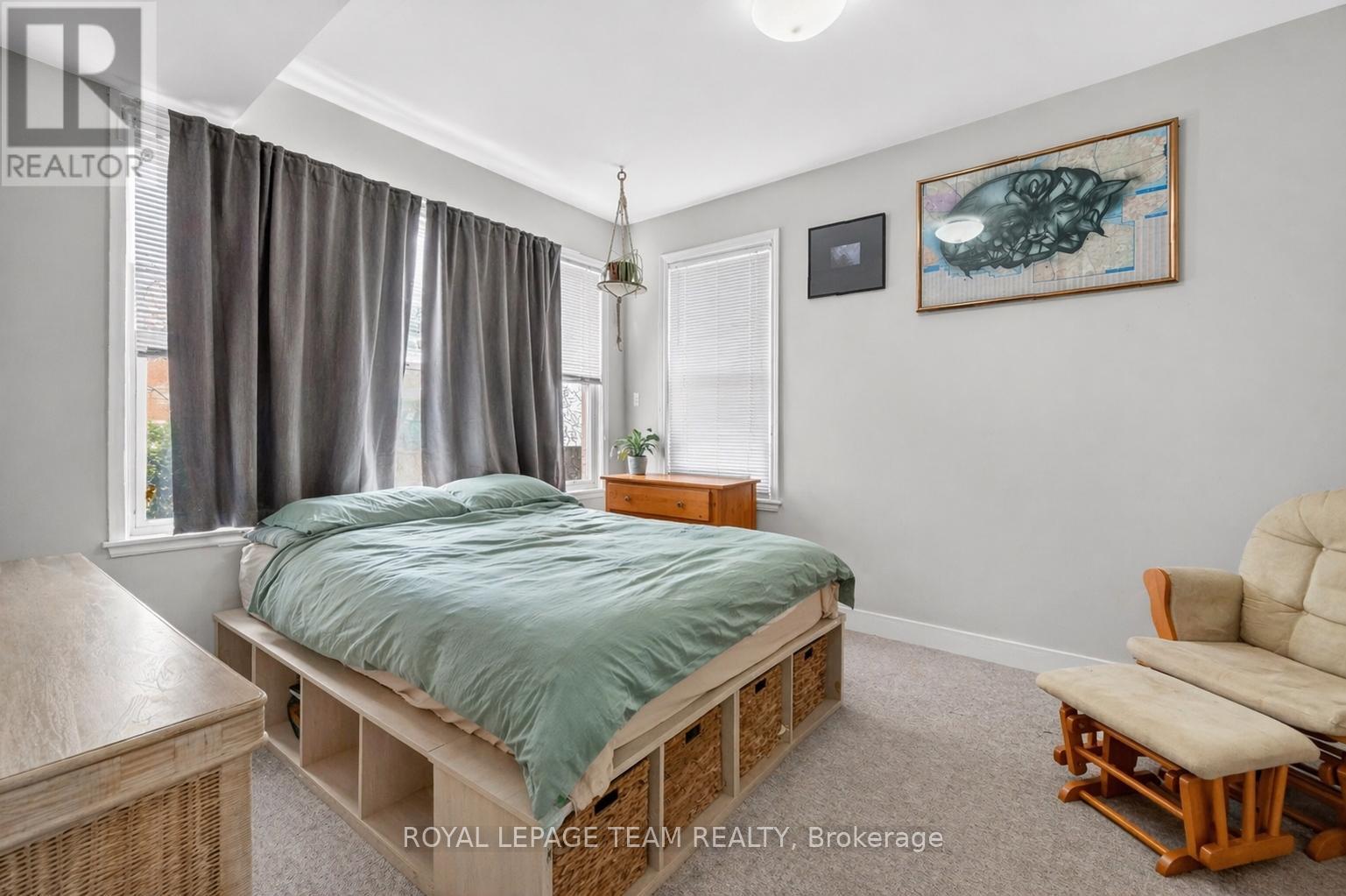 12 LEWIS STREET - 7