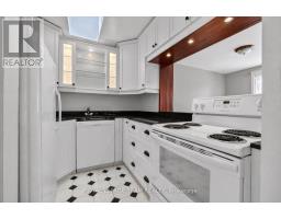 12 Lewis Street, Ottawa, ON K2P0S3 Photo 13