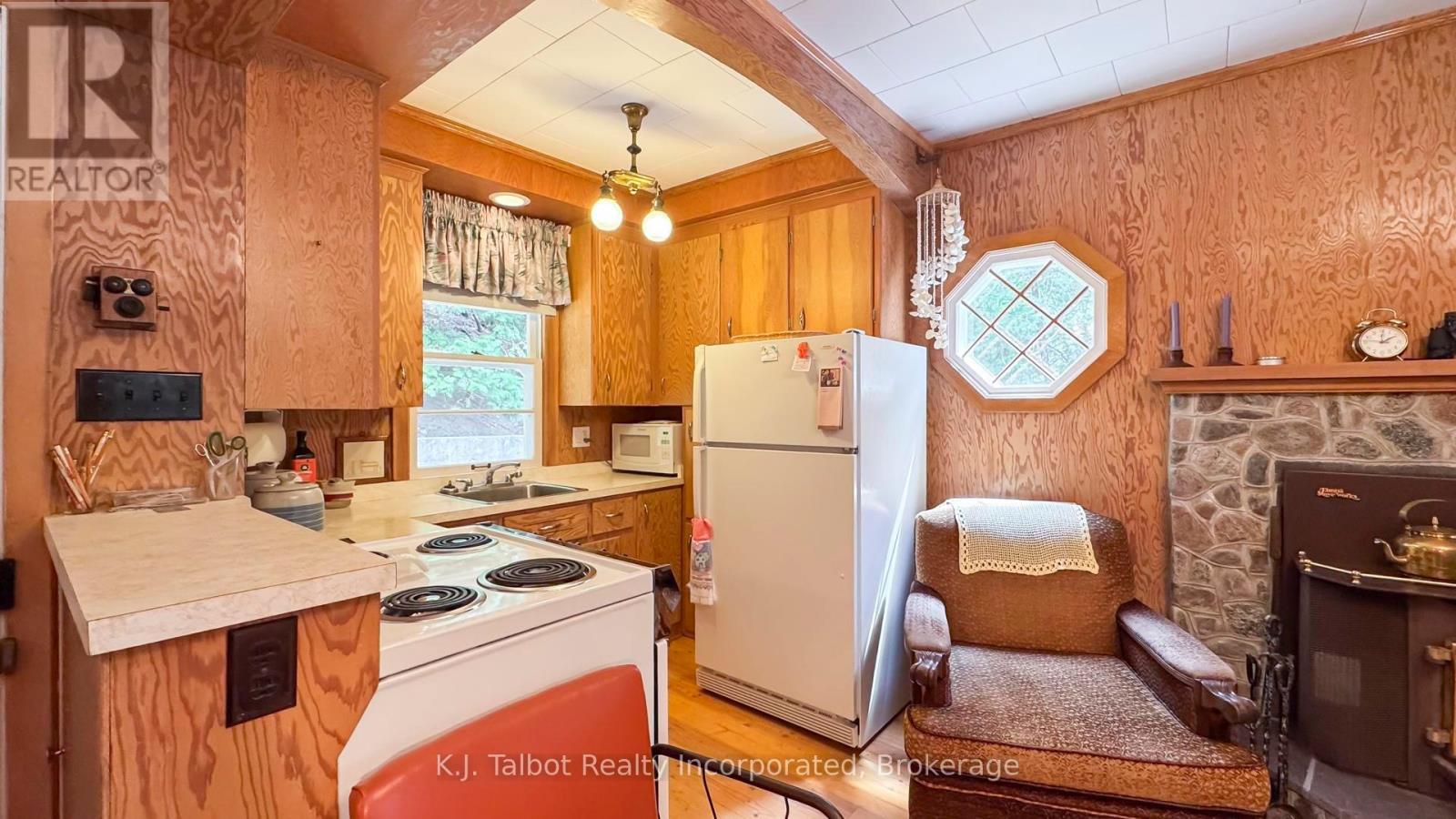 84119 LAKEVIEW DRIVE - 12