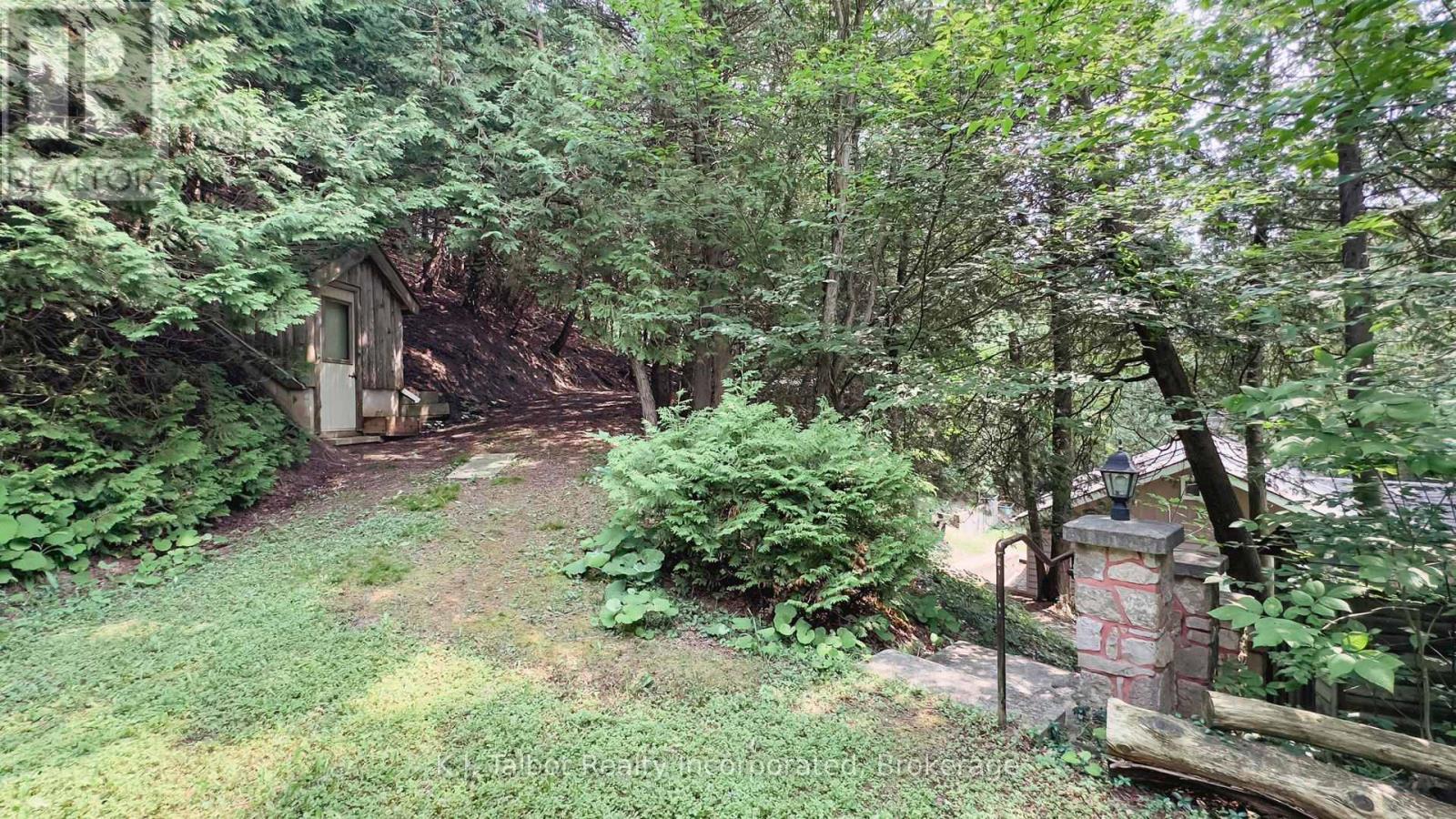 84119 LAKEVIEW DRIVE - 23