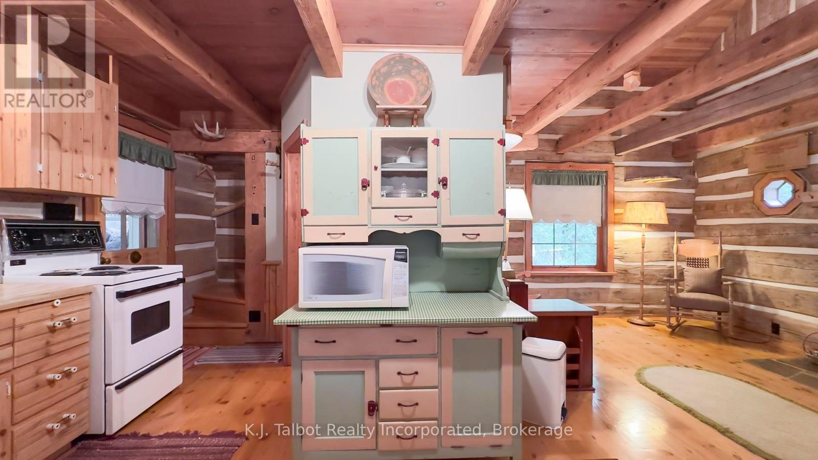 84119 LAKEVIEW DRIVE - 35