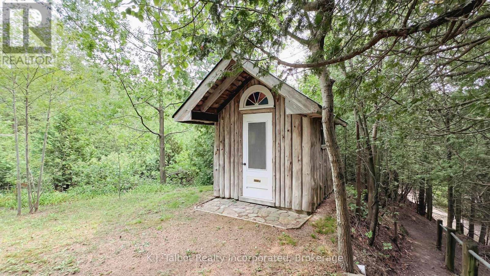 84119 LAKEVIEW DRIVE - 47