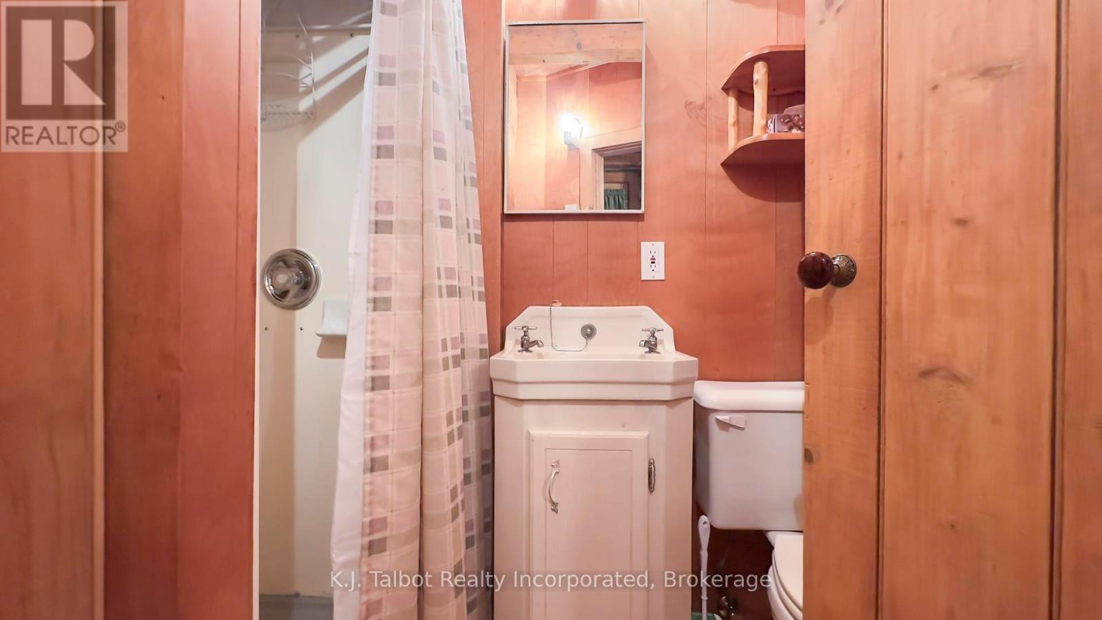 84119 LAKEVIEW DRIVE - 41