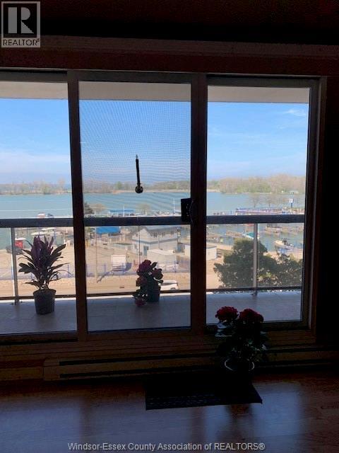 #W610 9099 RIVERSIDE DRIVE East - 10