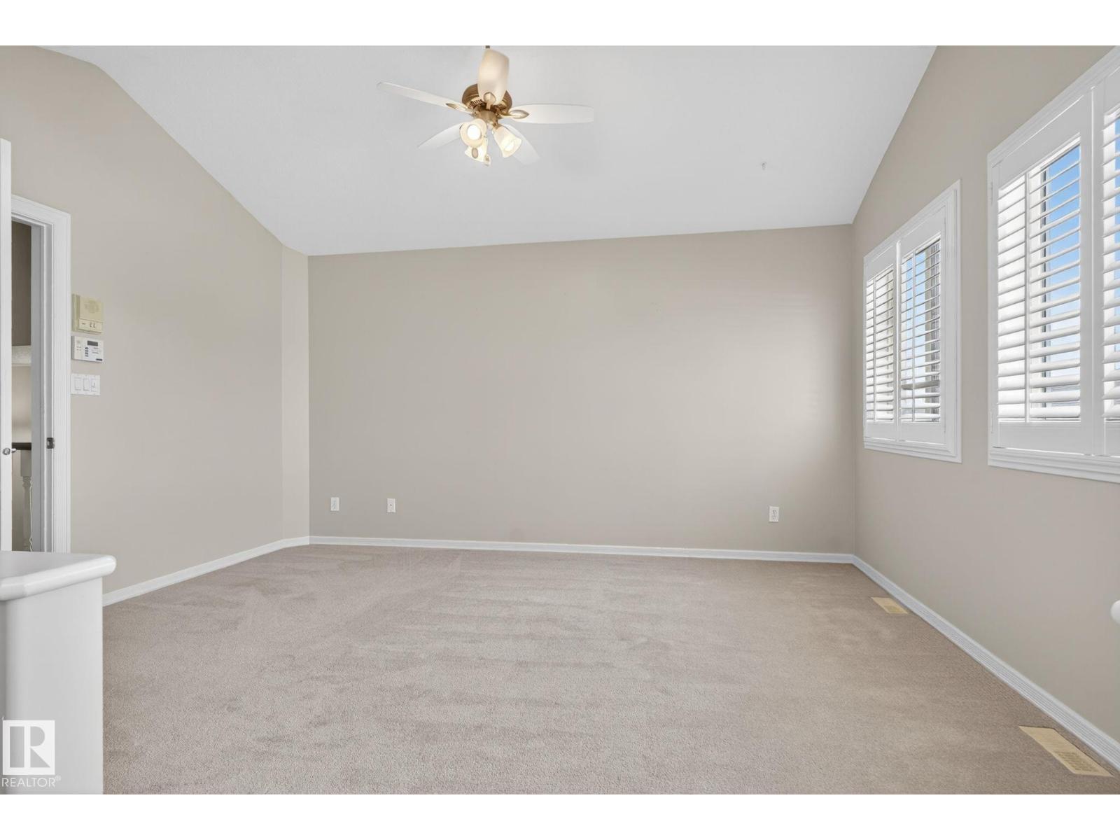 #34 3003 34 AV NW, Edmonton