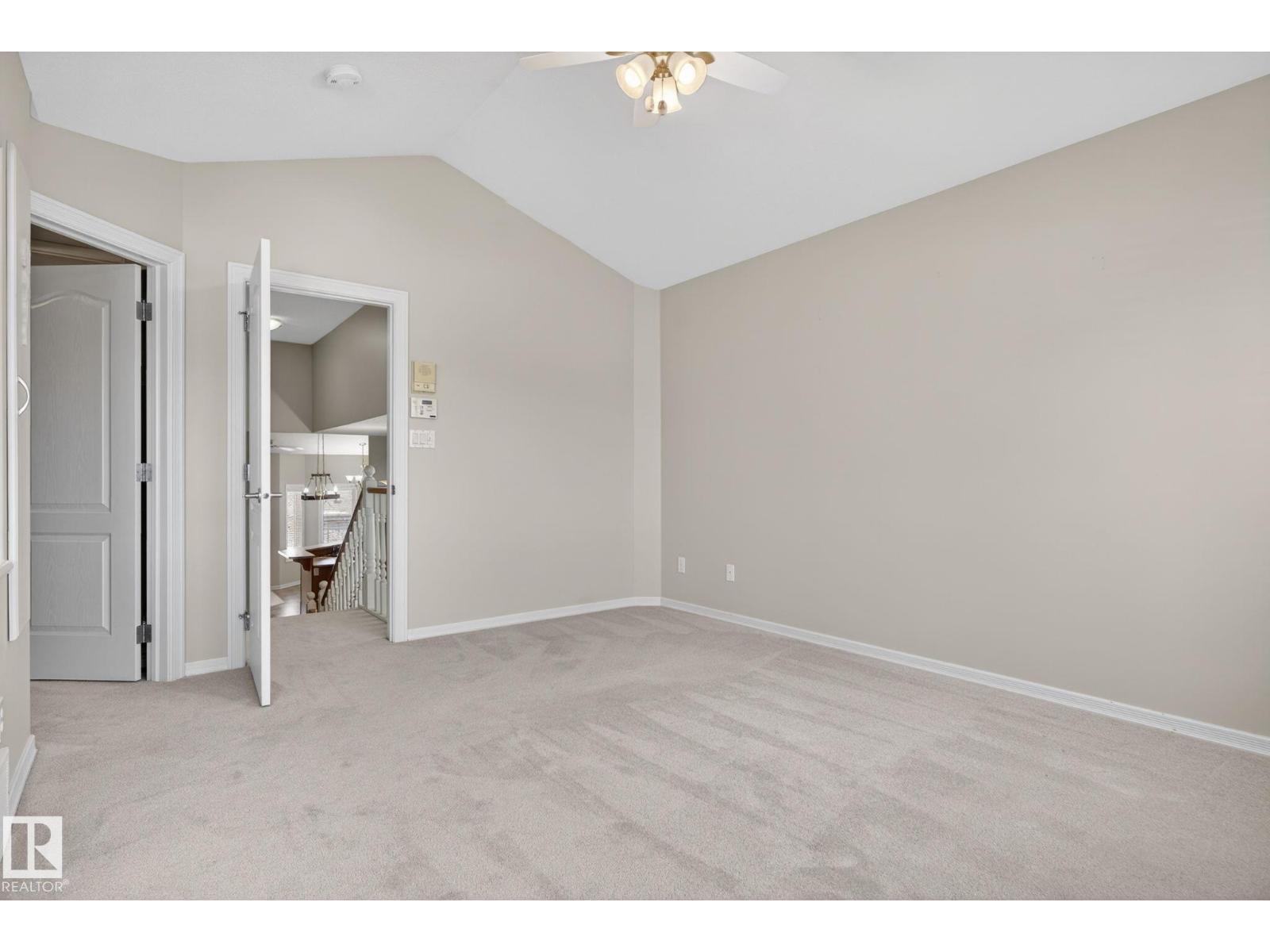 #34 3003 34 AV NW, Edmonton