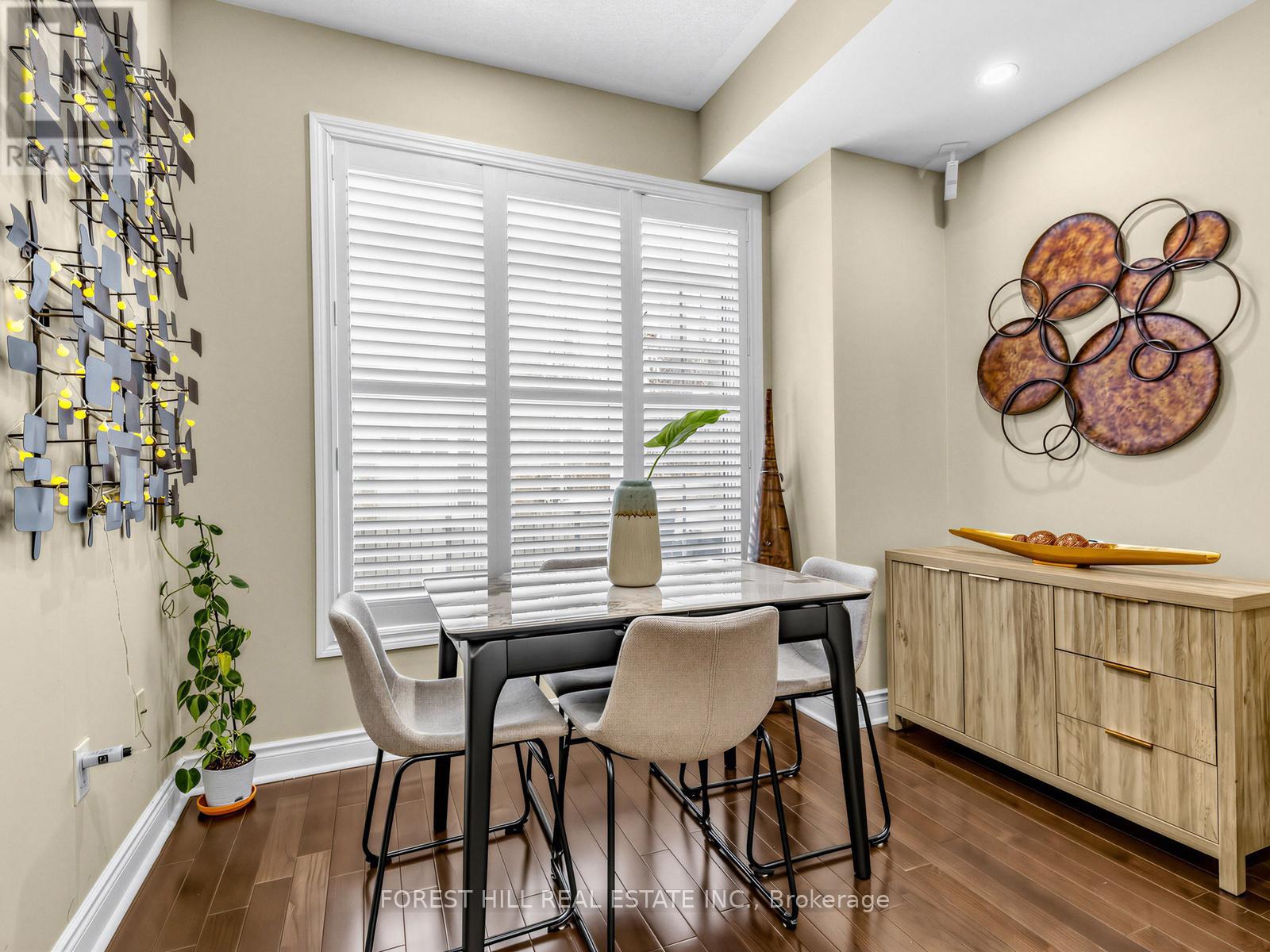 #51 8 BRIGHTON PLACE - 4