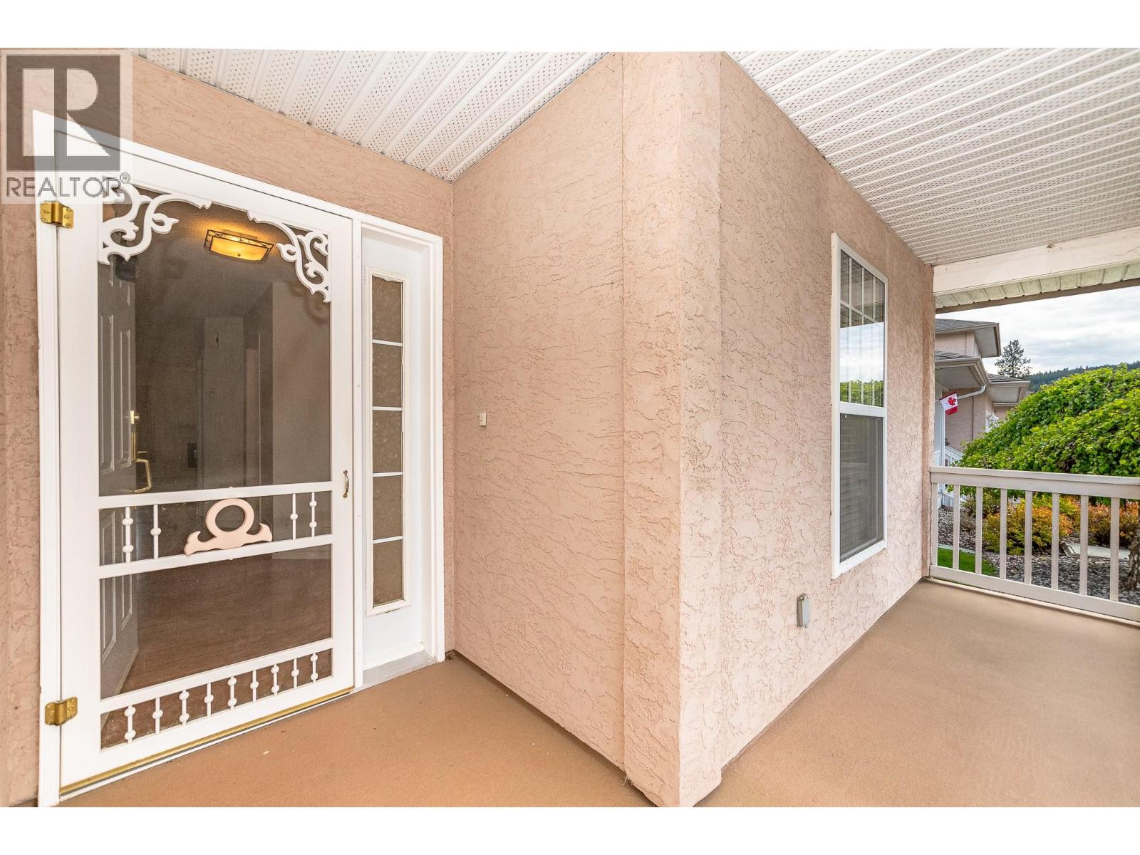 #17 303 Regent Avenue - Image 3