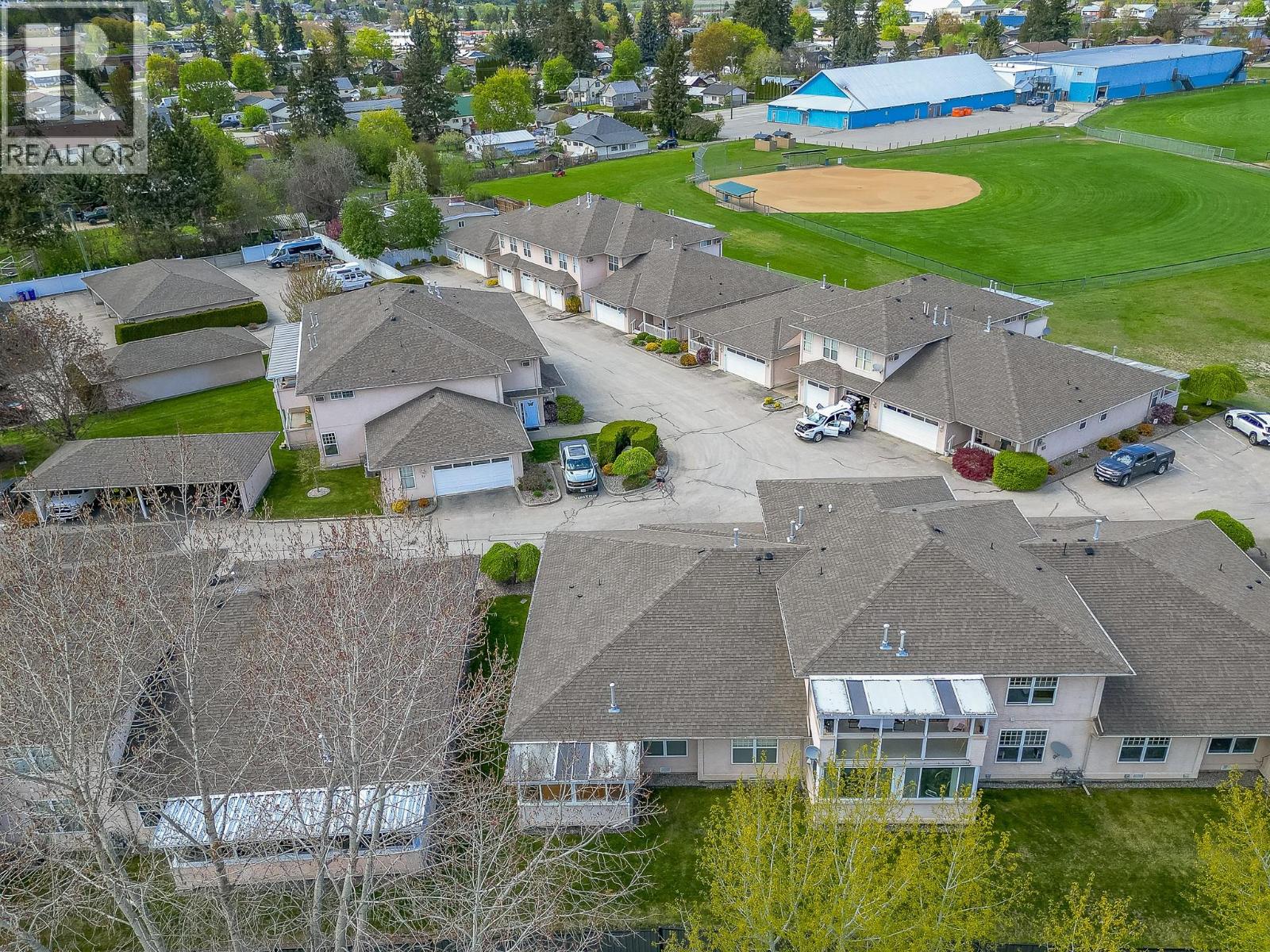 #17 303 Regent Avenue - 53