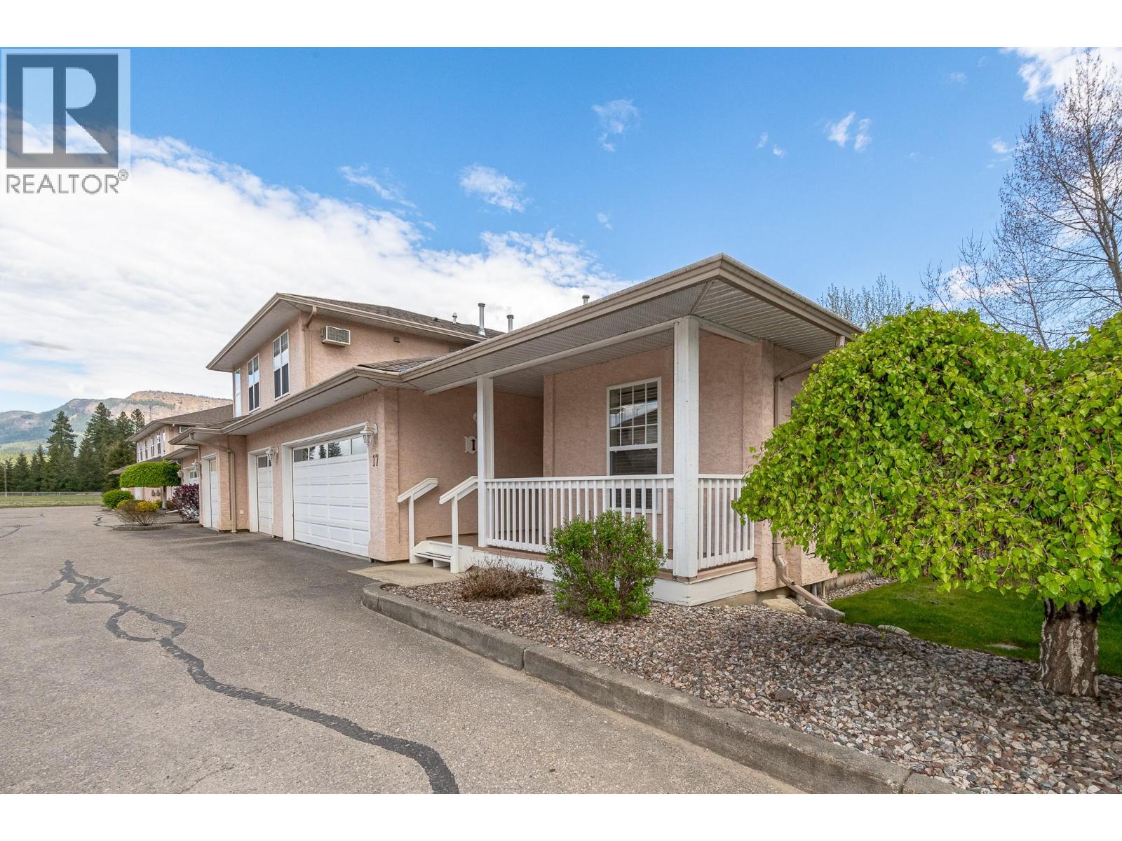 #17 303 Regent Avenue - Image 2