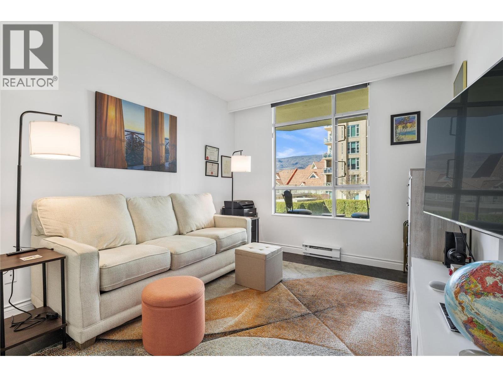 405 1152 Sunset Drive, Kelowna