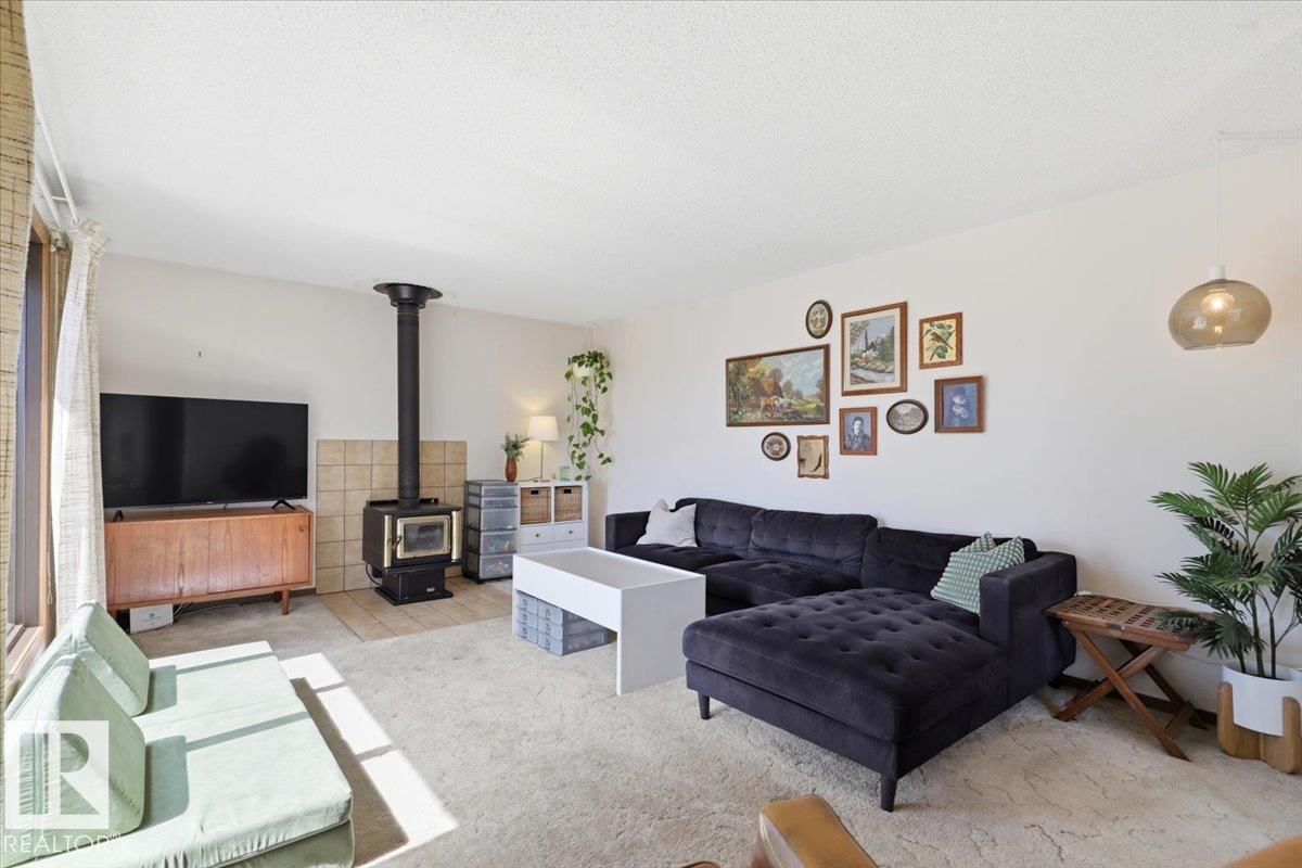 49059 RGE ROAD 265 - 21