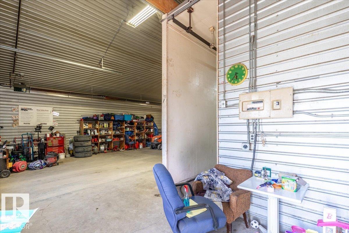 49059 RGE ROAD 265 - 41