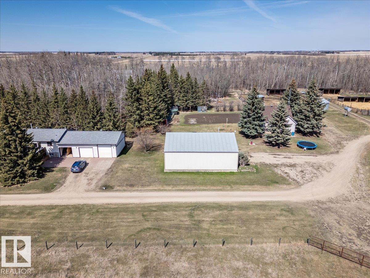 49059 RGE ROAD 265 - 5