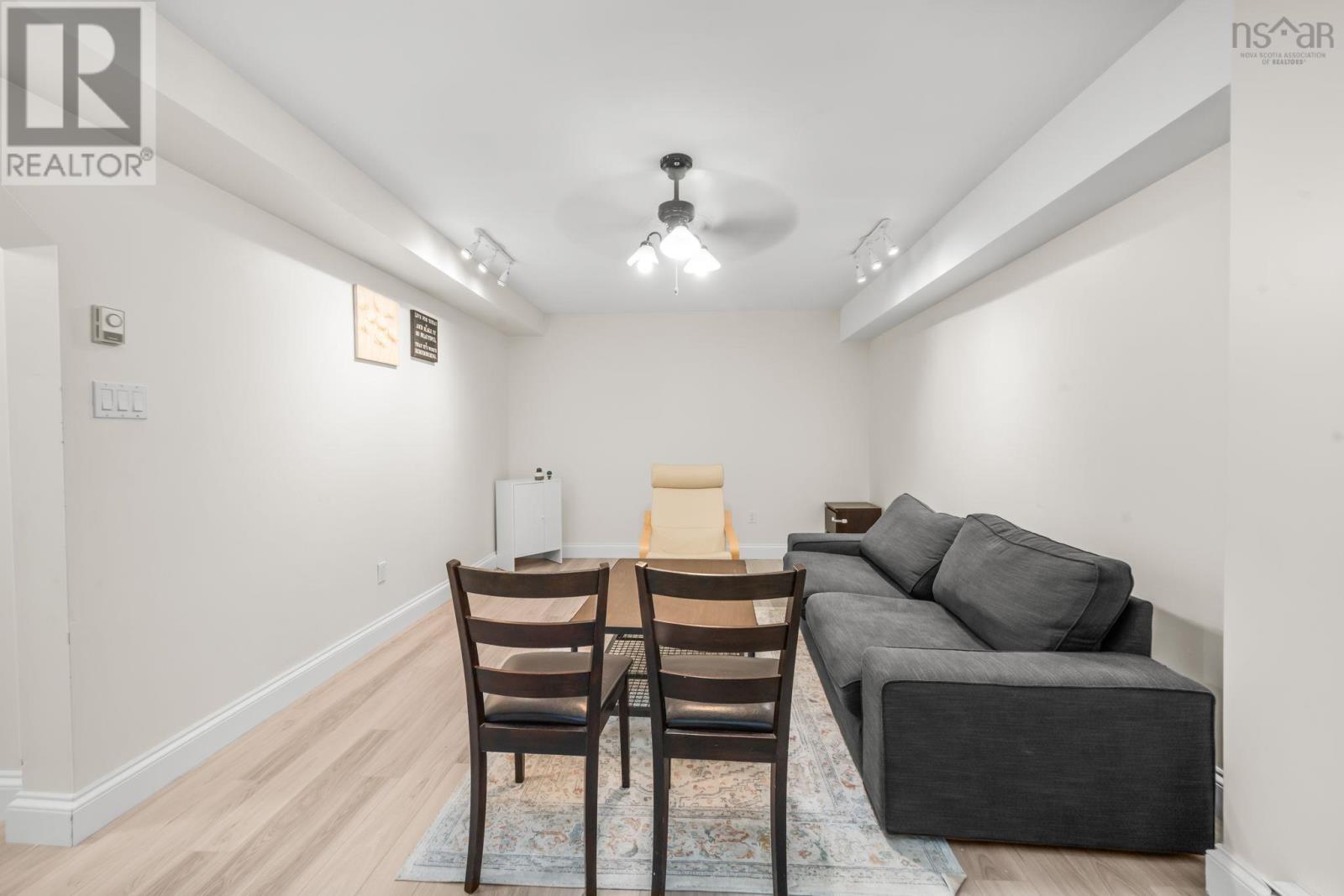 Property 34 of 44 of 120 Sherwood Street